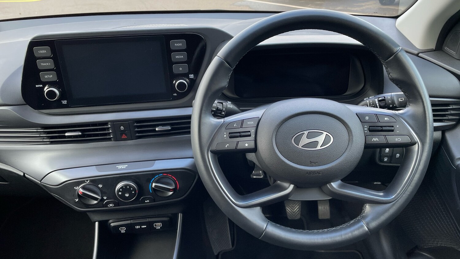 Used Hyundai i20 2024 for sale - 76677718: Photo 14