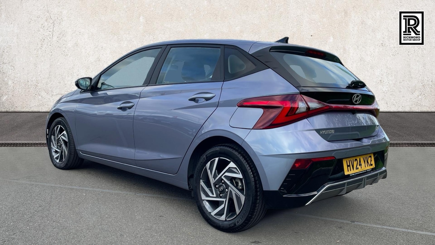 Used Hyundai i20 2024 for sale - 76677718: Photo 3