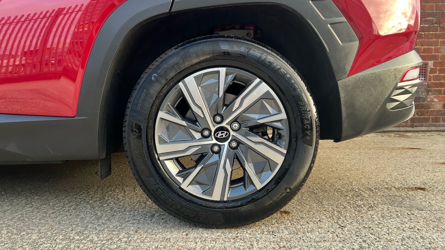 Used Hyundai TUCSON 2023 for sale - 76799497: Photo 5