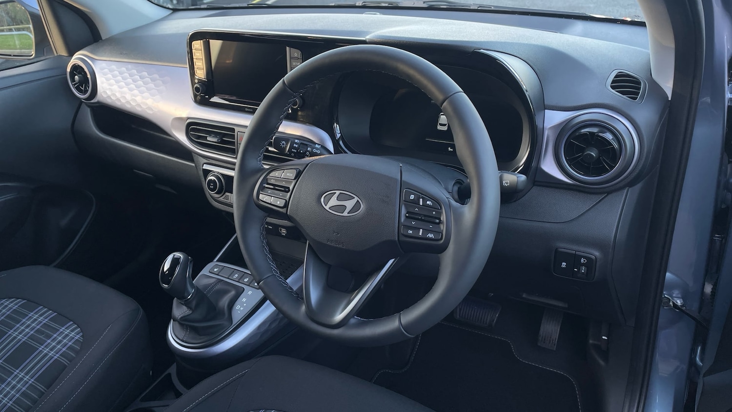 Used Hyundai i10 2025 for sale - 77258768: Photo 6