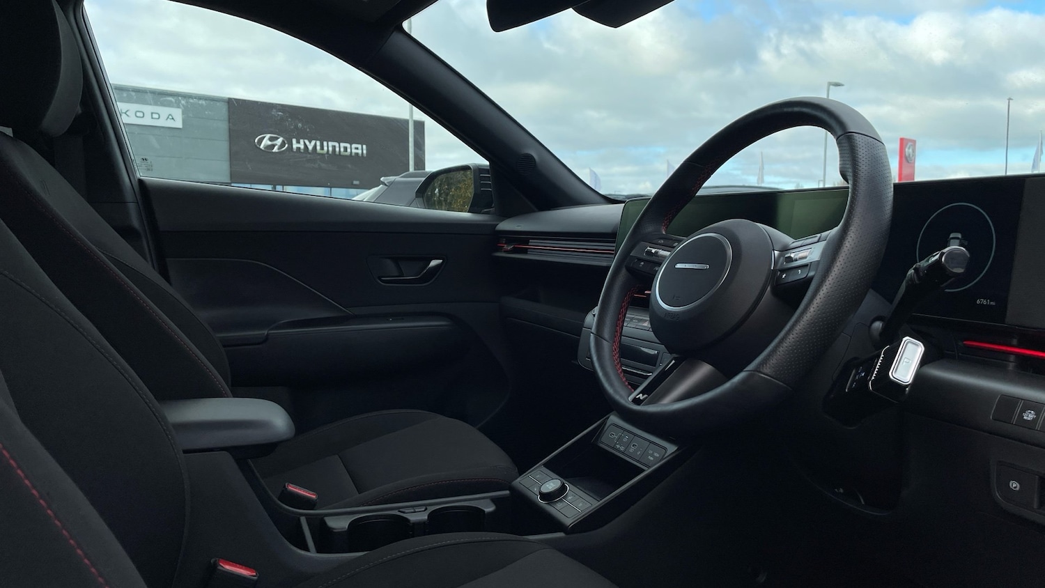 Used Hyundai KONA 2024 for sale - 76677475: Photo 12