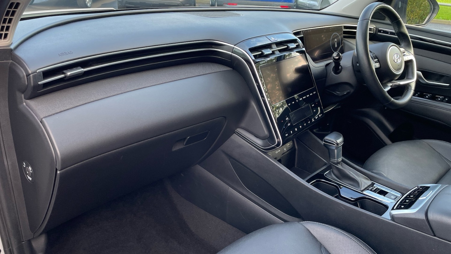 Used Hyundai TUCSON 2021 for sale - 76674132: Photo 2