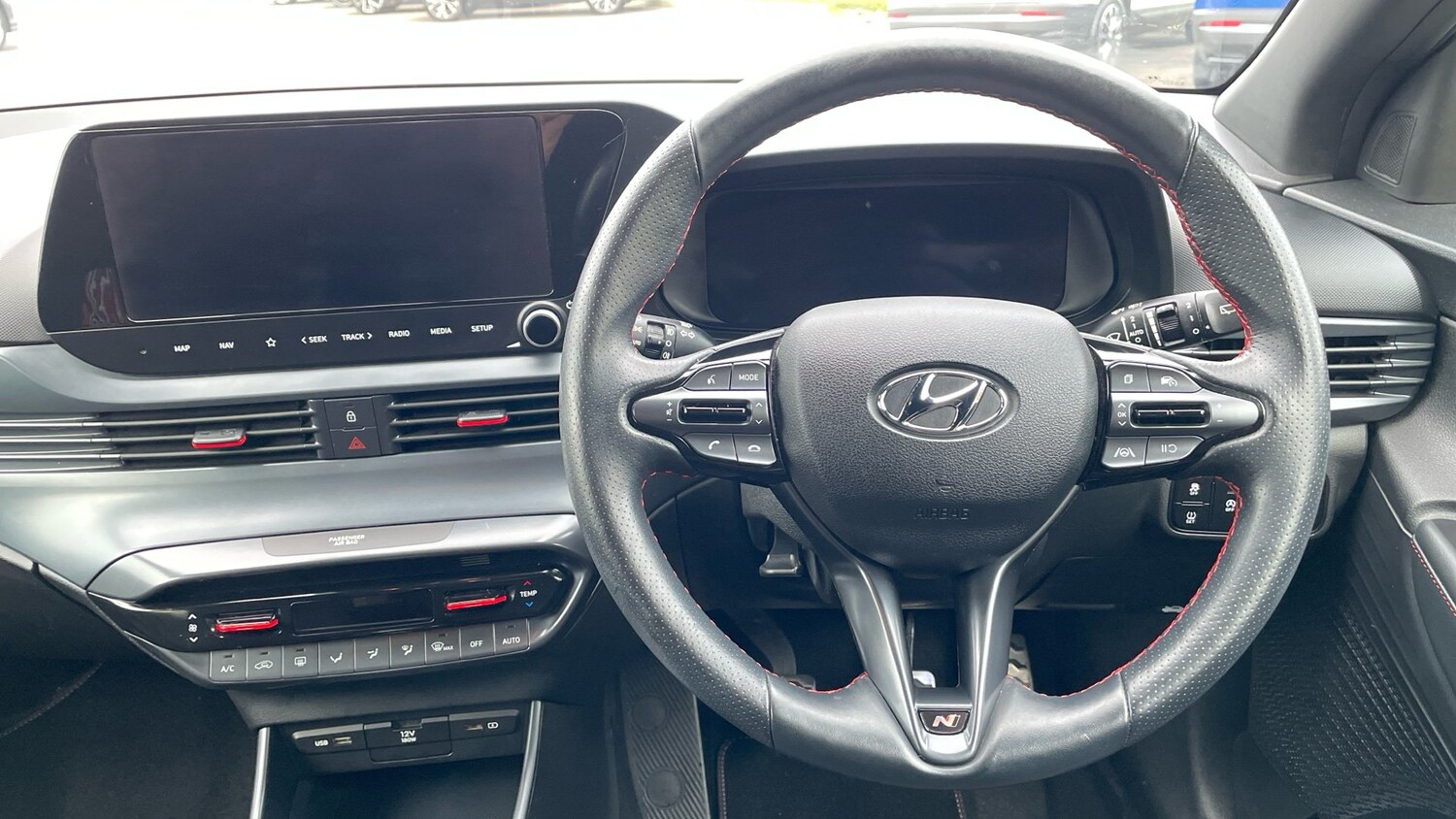 Used Hyundai i20 2023 for sale - 76675700: Photo 14