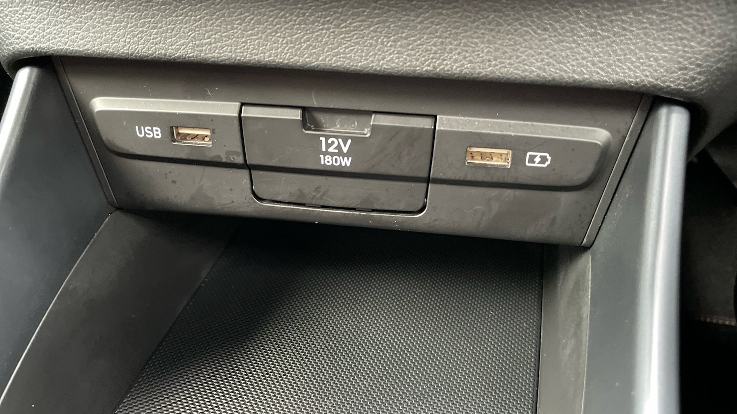 Used Hyundai i20 2023 for sale - 76675700: Photo 25