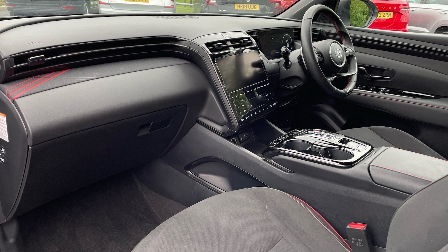 Used Hyundai TUCSON 2024 for sale - 76677135: Photo 2