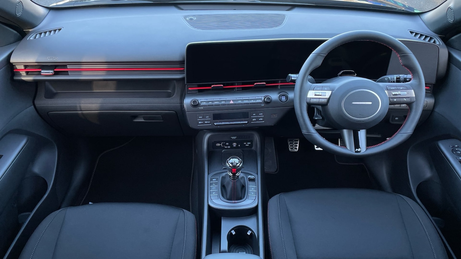 Used Hyundai KONA 2025 for sale - 77053750: Photo 13