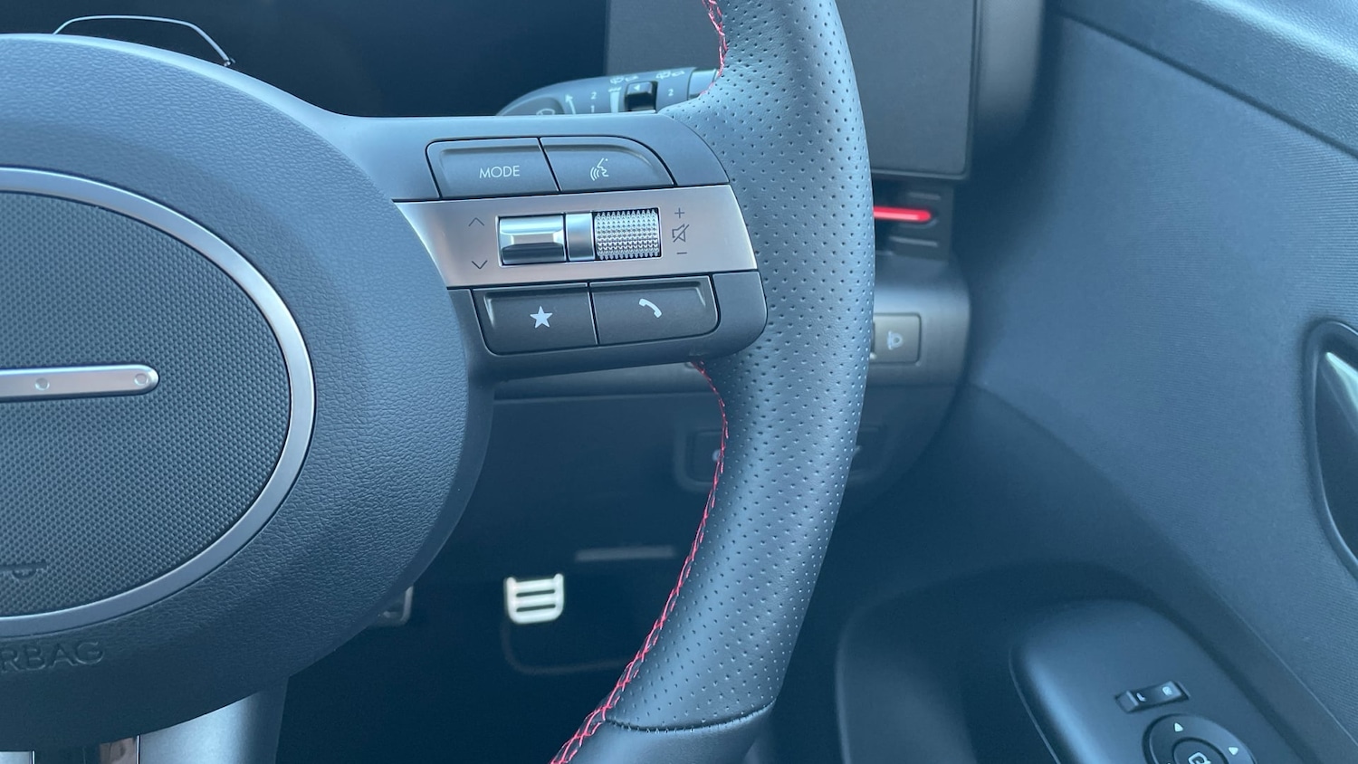 Used Hyundai KONA 2025 for sale - 77053750: Photo 16