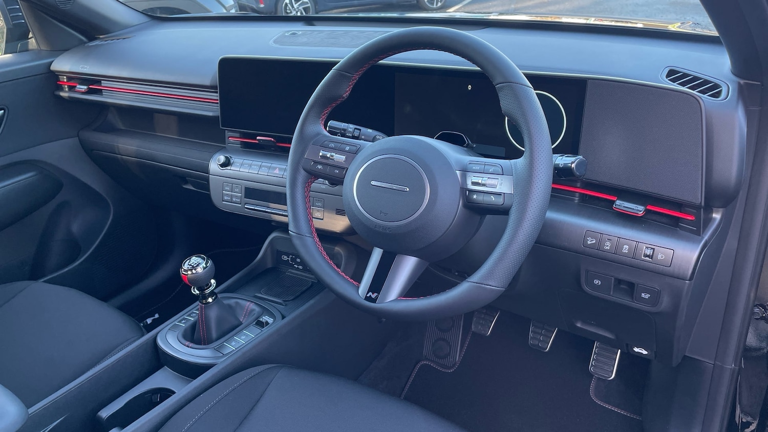 Used Hyundai KONA 2025 for sale - 77053750: Photo 6