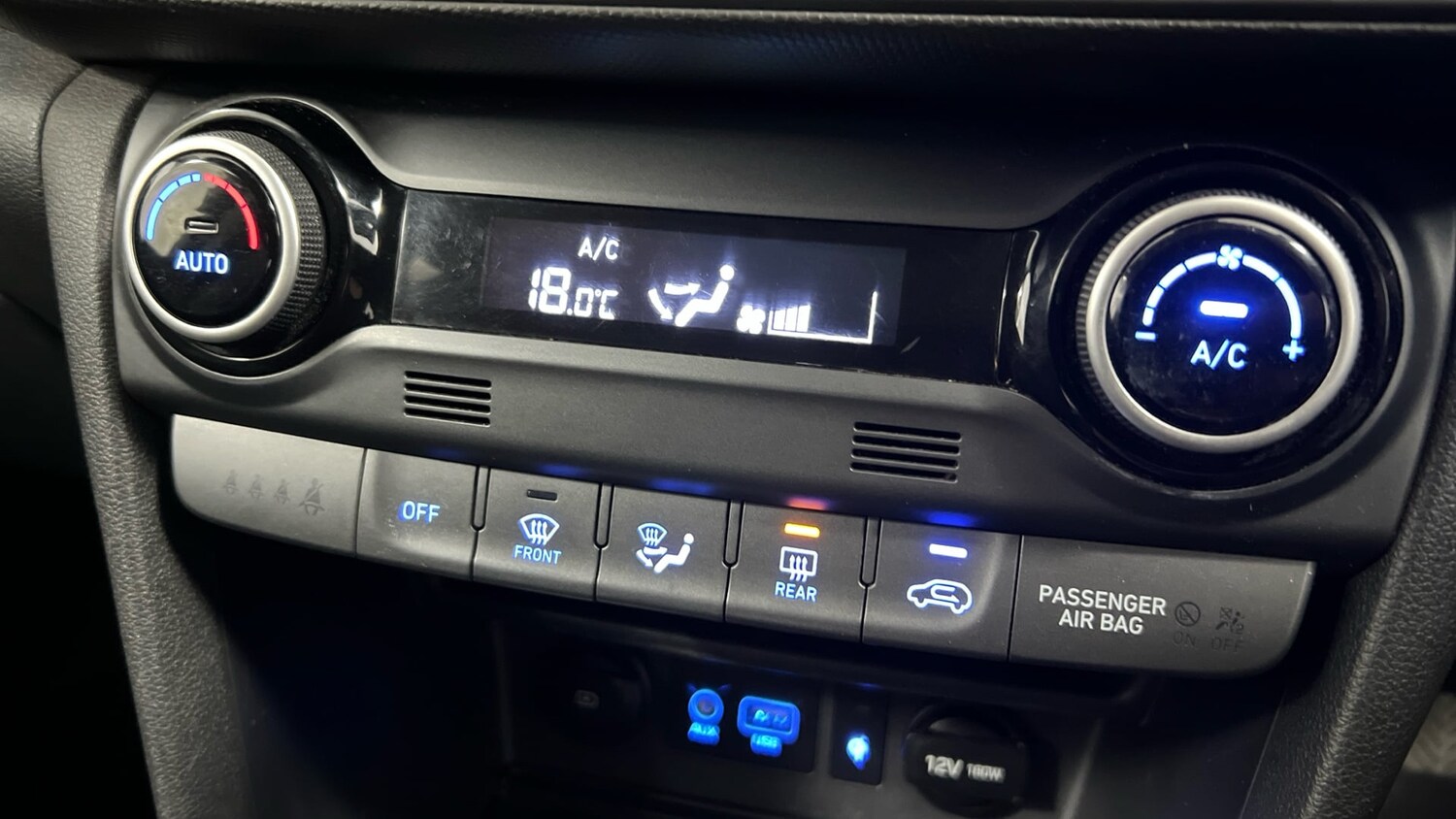 Used Hyundai KONA 2019 for sale - 78084833: Photo 17