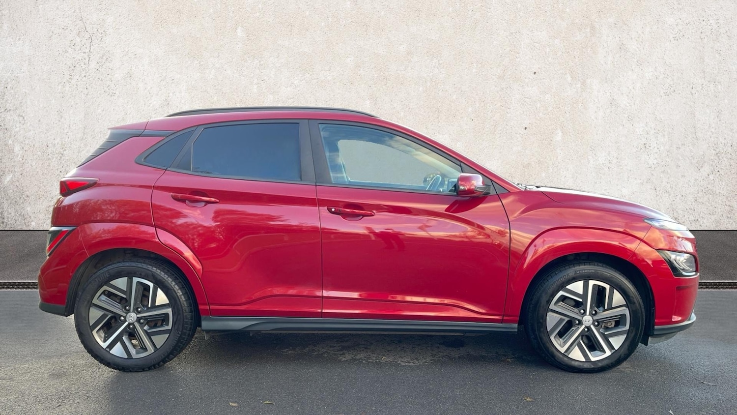 Used Hyundai KONA 2022 for sale - 76770188: Photo 4