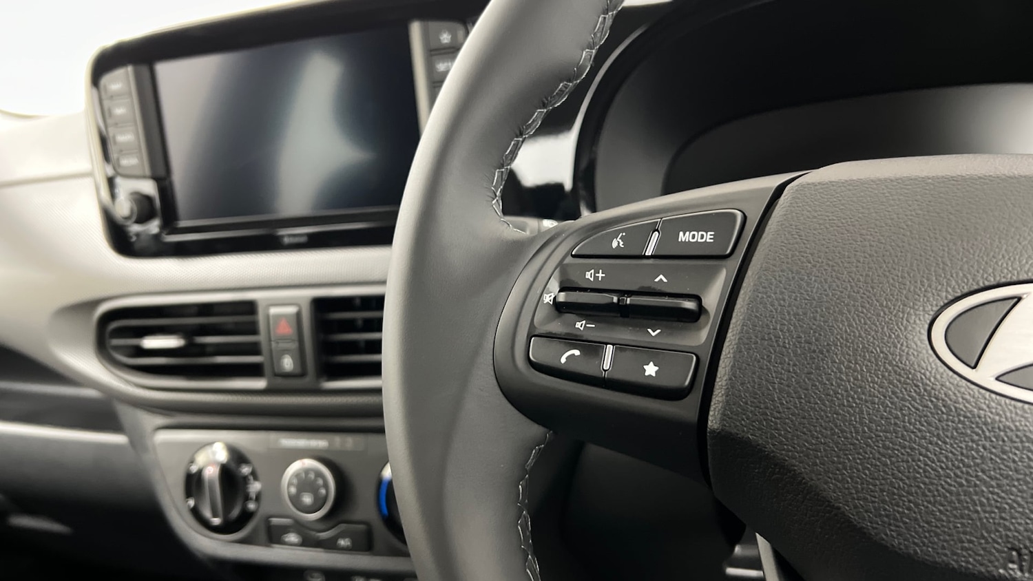 Used Hyundai i10 2024 for sale - 77329352: Photo 15