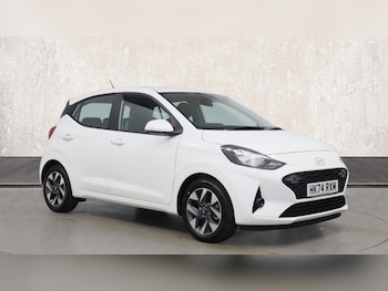 Used Hyundai i10 2024 for sale - 77329352: Photo