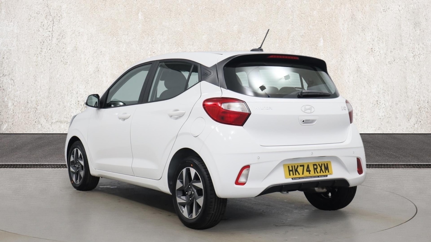 Used Hyundai i10 2024 for sale - 77329352: Photo 3