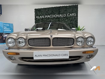 Used Jaguar XJ 2002 for sale - 78826108: Photo