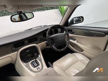 Used Jaguar XJ 2002 for sale - 78826108: Photo
