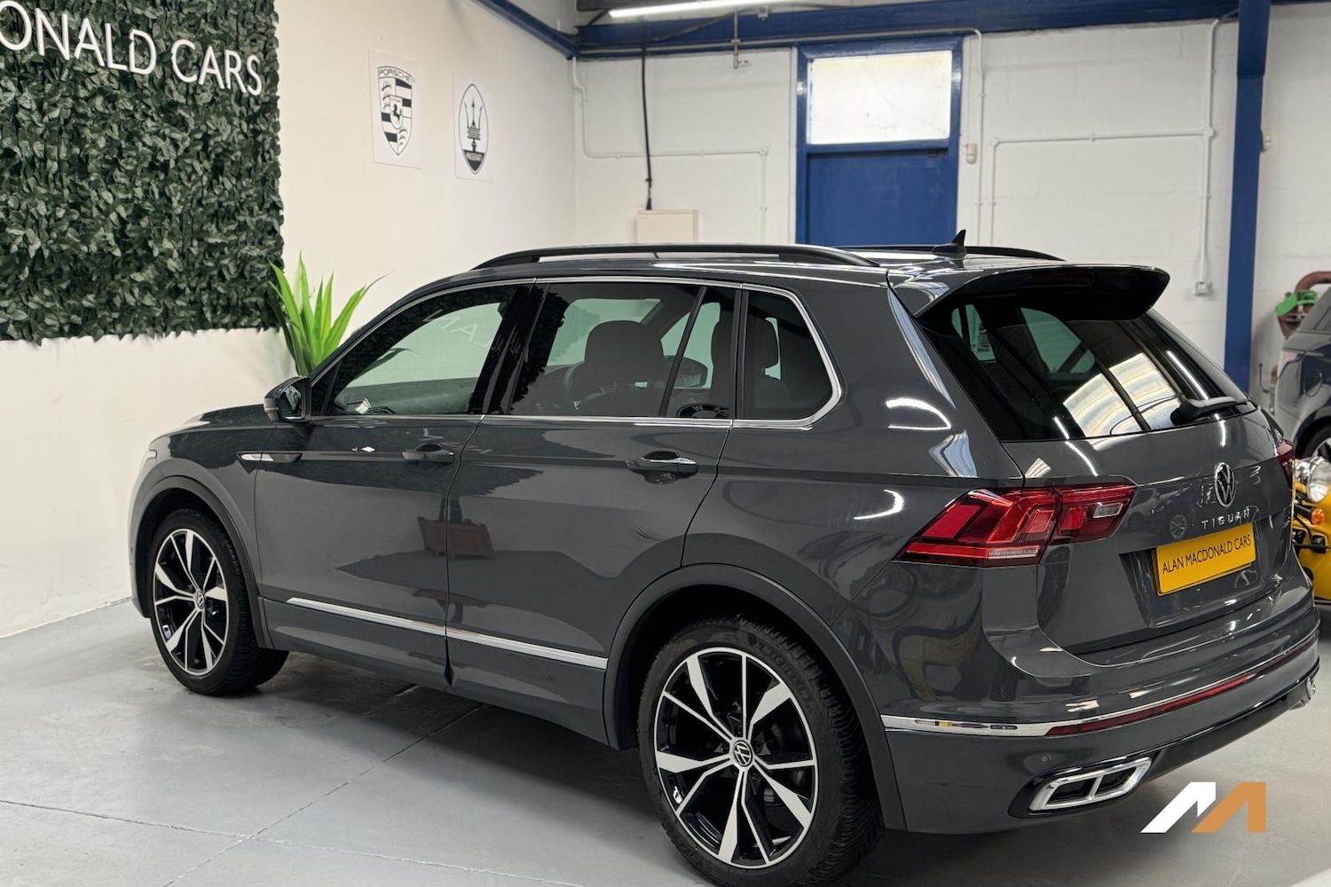 Used Volkswagen Tiguan 2020 for sale - 77782174: Photo 2