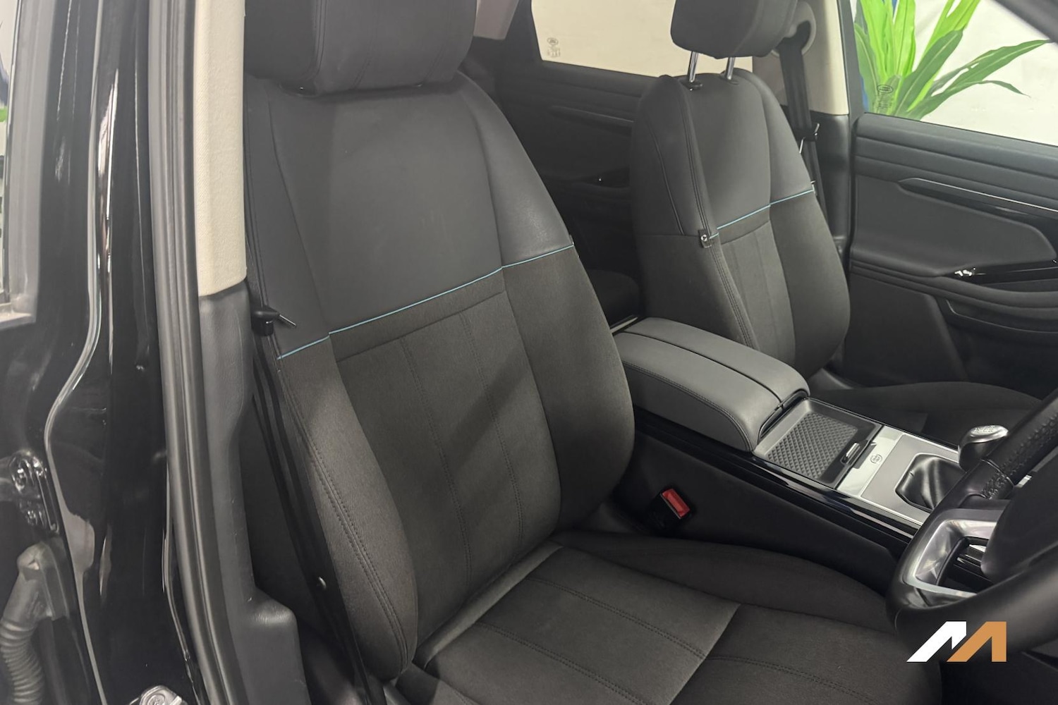 Used Land Rover Range Rover Evoque 2019 for sale - 77516067: Photo 2