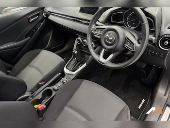 Used Mazda Mazda2 2018 for sale - 79383650: Photo