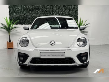 Used Volkswagen Beetle 2017 for sale - 78533430: Photo