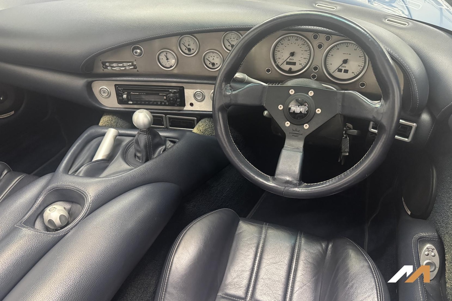 Vehicle 33