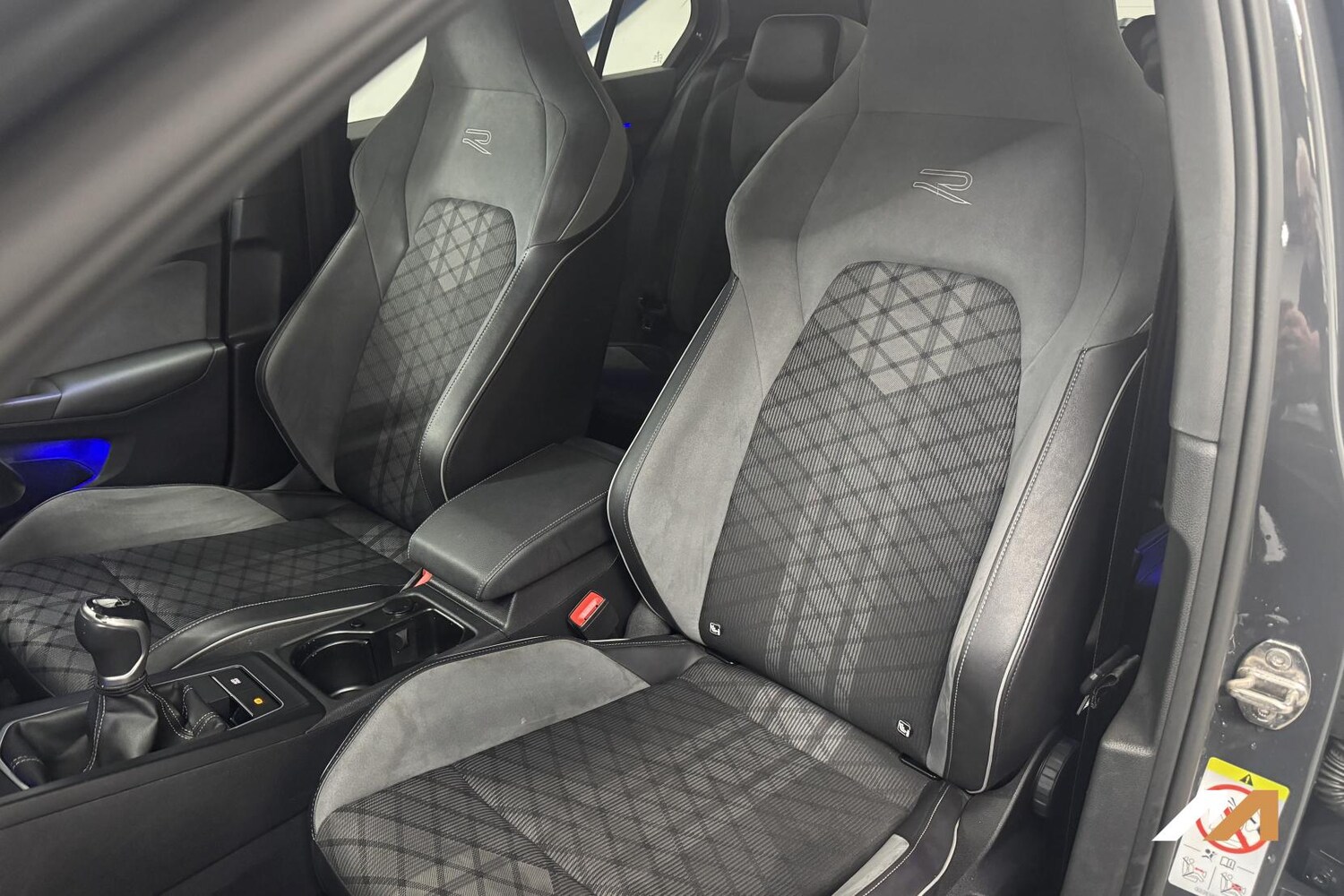 Used Volkswagen Golf 2021 for sale - 77516061: Photo 30