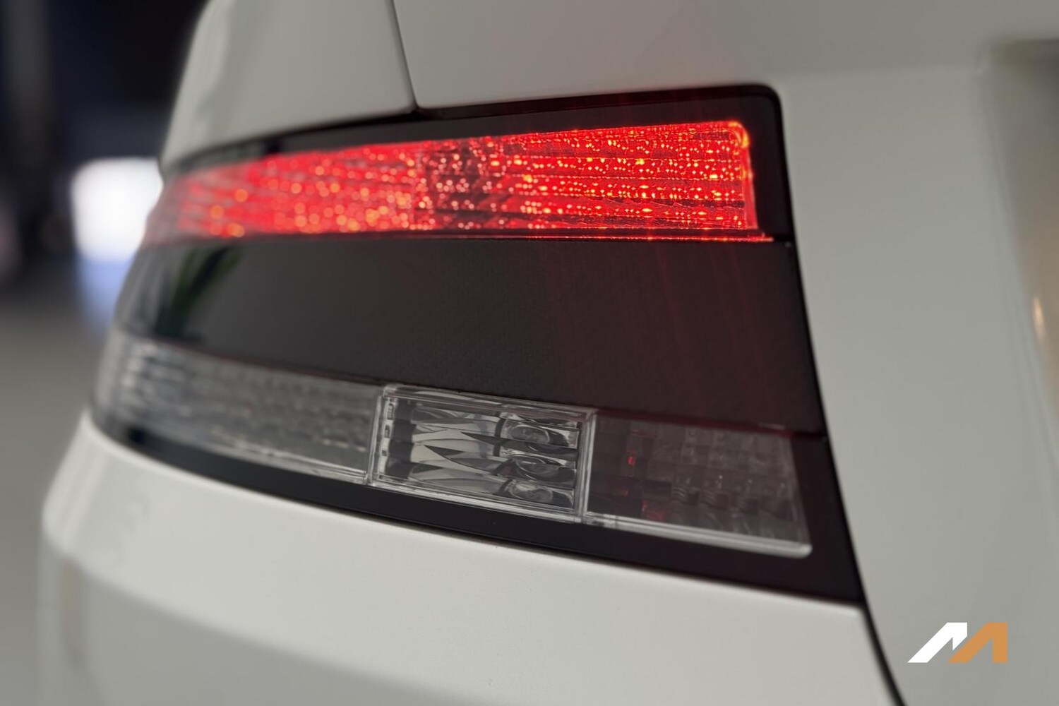 Used Aston Martin DB9 2016 for sale - 77504511: Photo 14