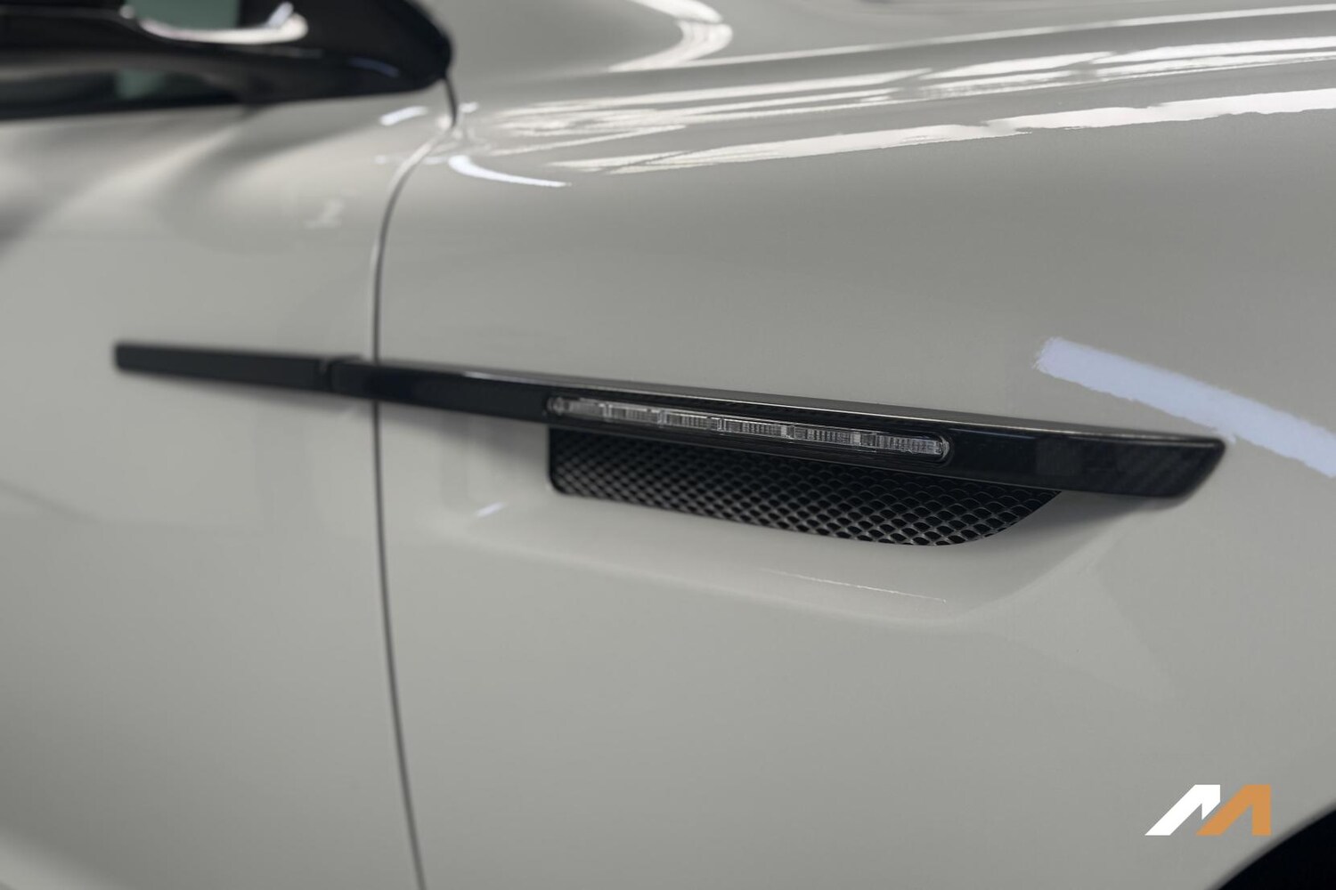 Used Aston Martin DB9 2016 for sale - 77504511: Photo 19