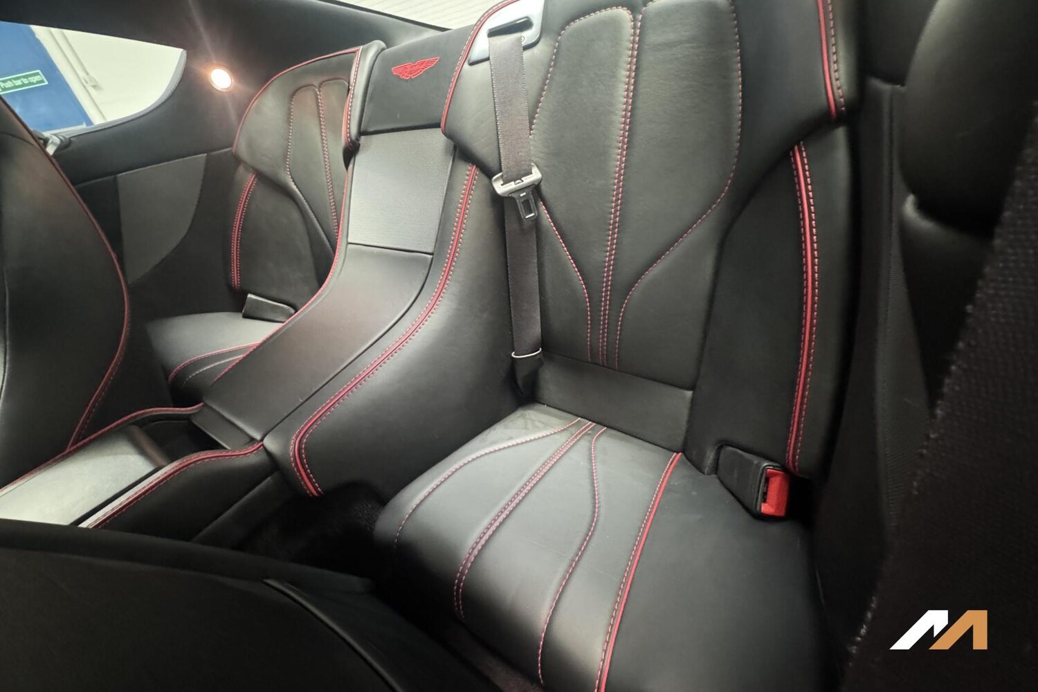 Used Aston Martin DB9 2016 for sale - 77504511: Photo 32