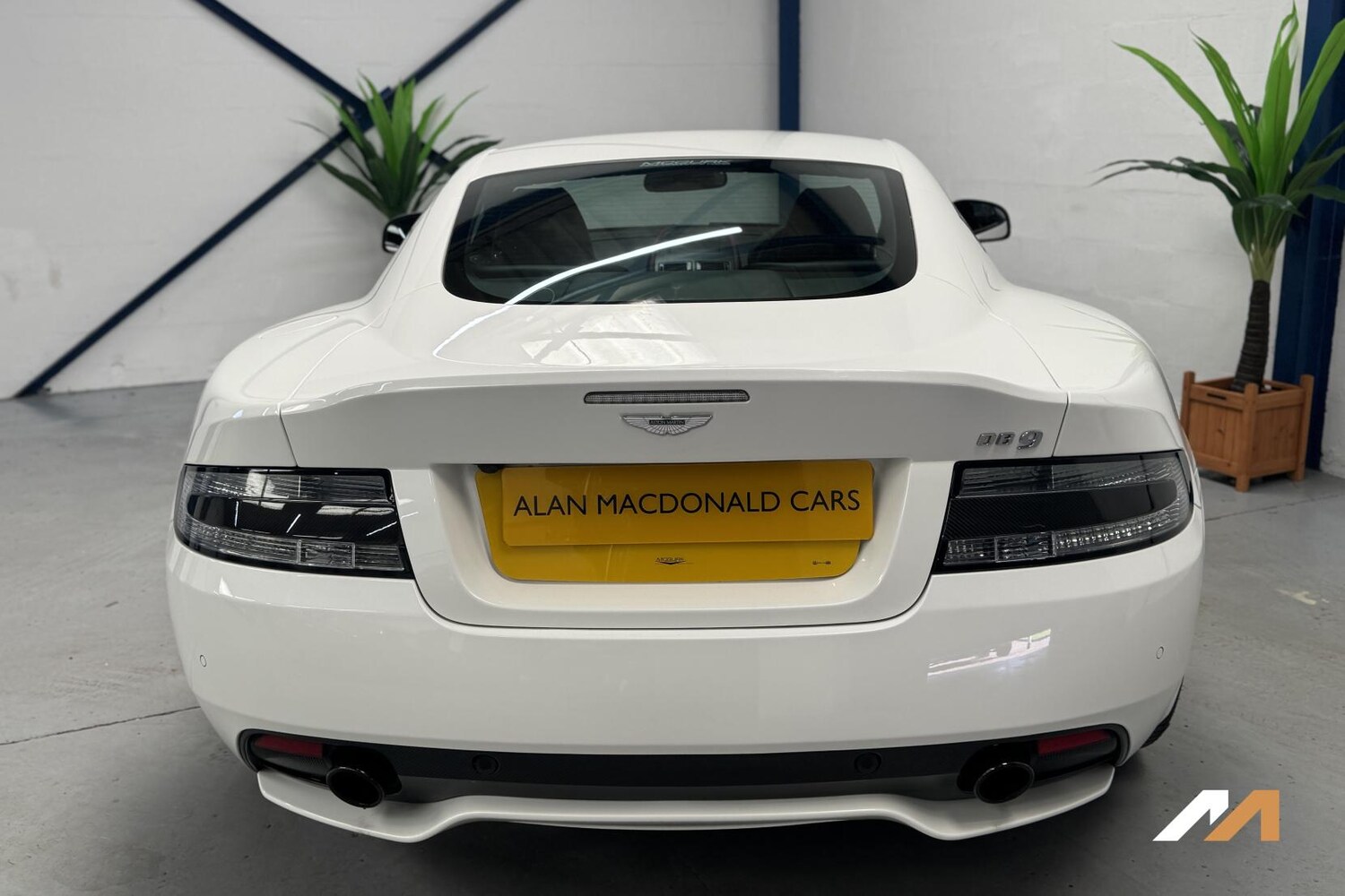 Used Aston Martin DB9 2016 for sale - 77504511: Photo 42
