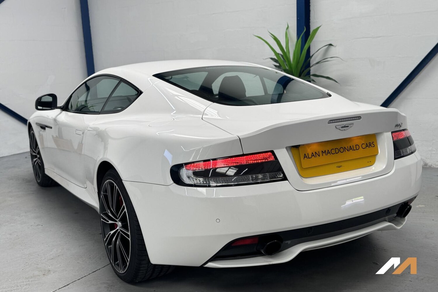 Used Aston Martin DB9 2016 for sale - 77504511: Photo 45
