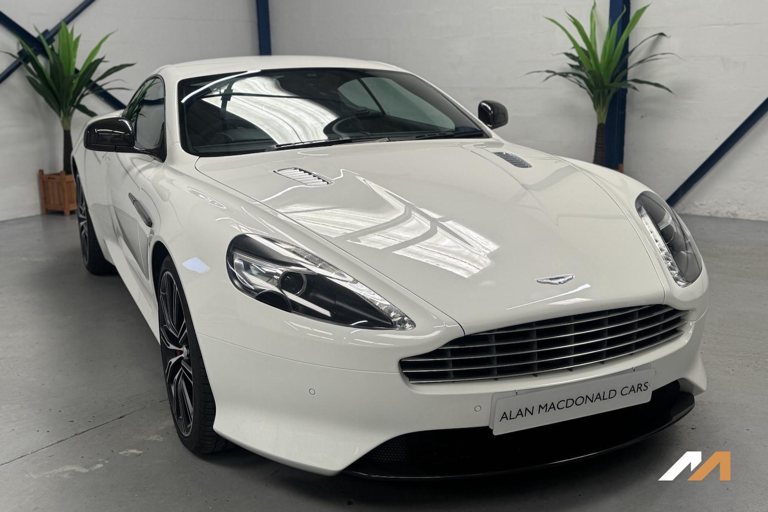 Used Aston Martin DB9 2016 for sale - 77504511: Photo 5