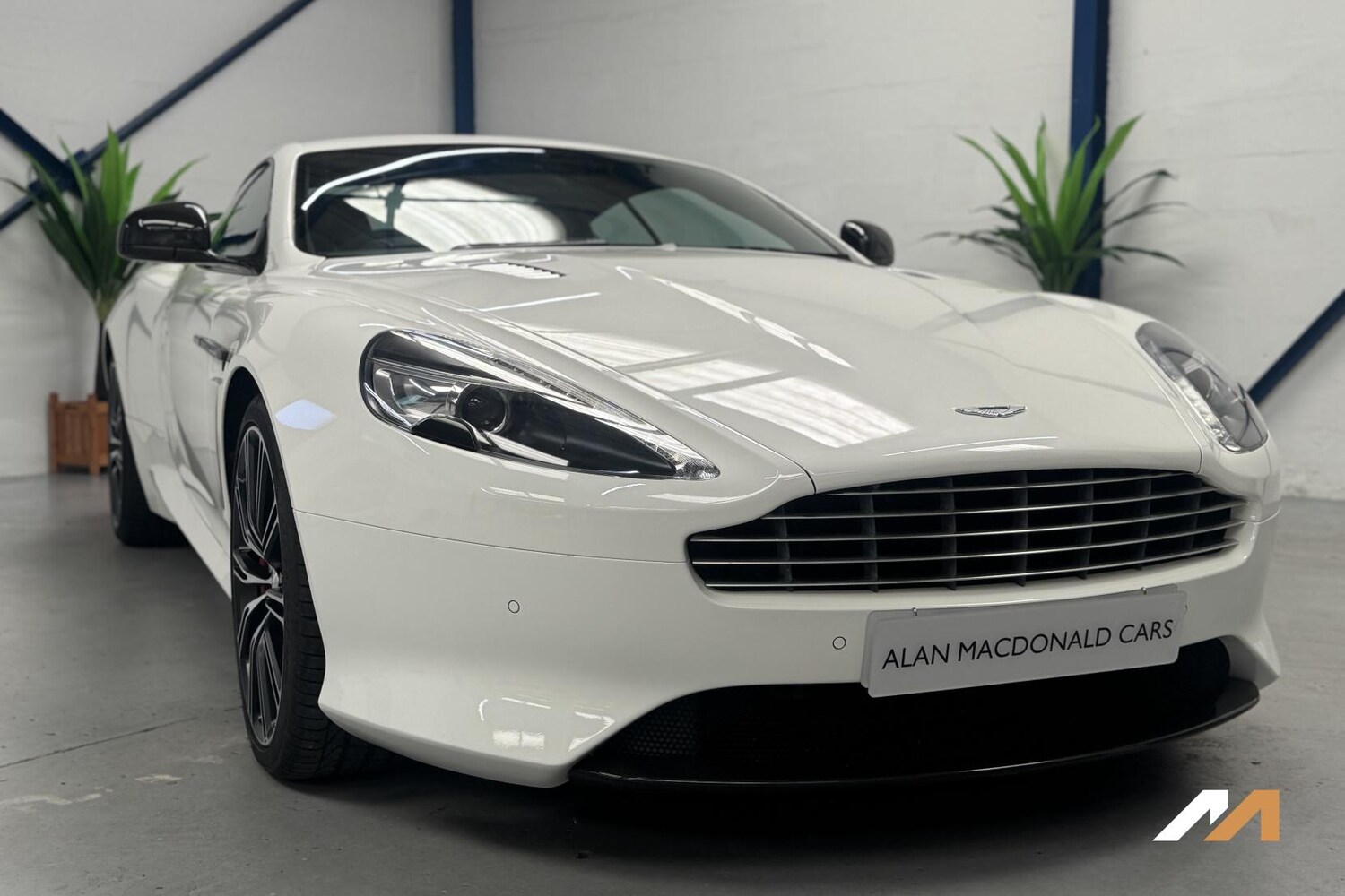 Used Aston Martin DB9 2016 for sale - 77504511: Photo 6