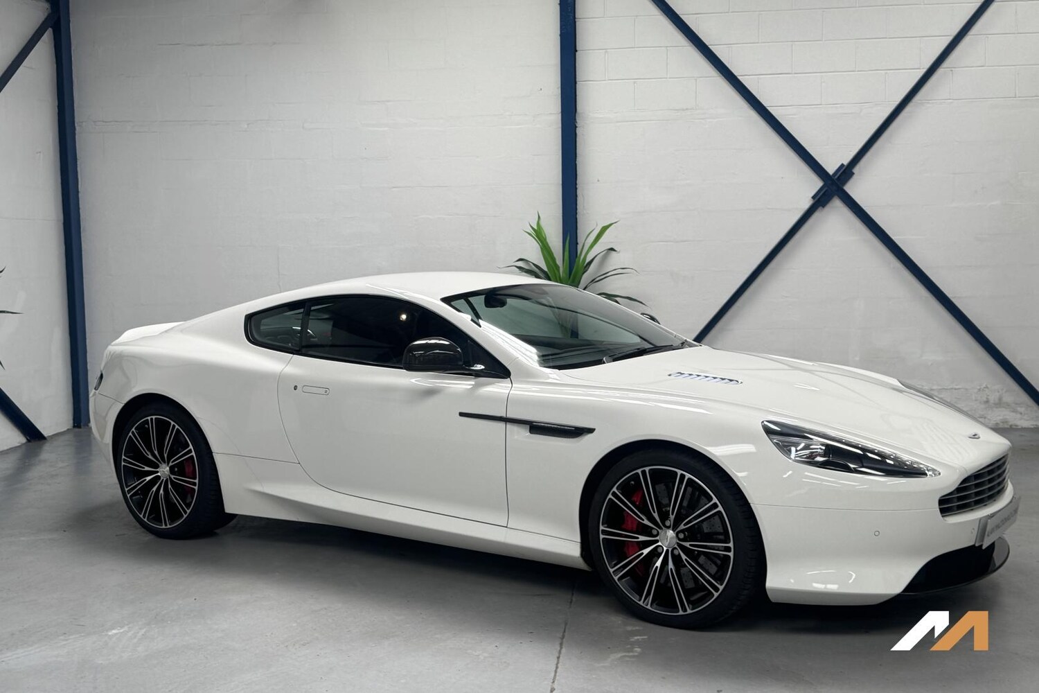 Used Aston Martin DB9 2016 for sale - 77504511: Photo 8