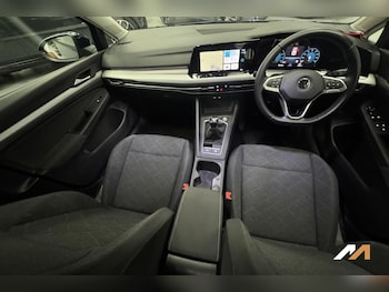 Used Volkswagen Golf 2022 for sale - 77833772: Photo