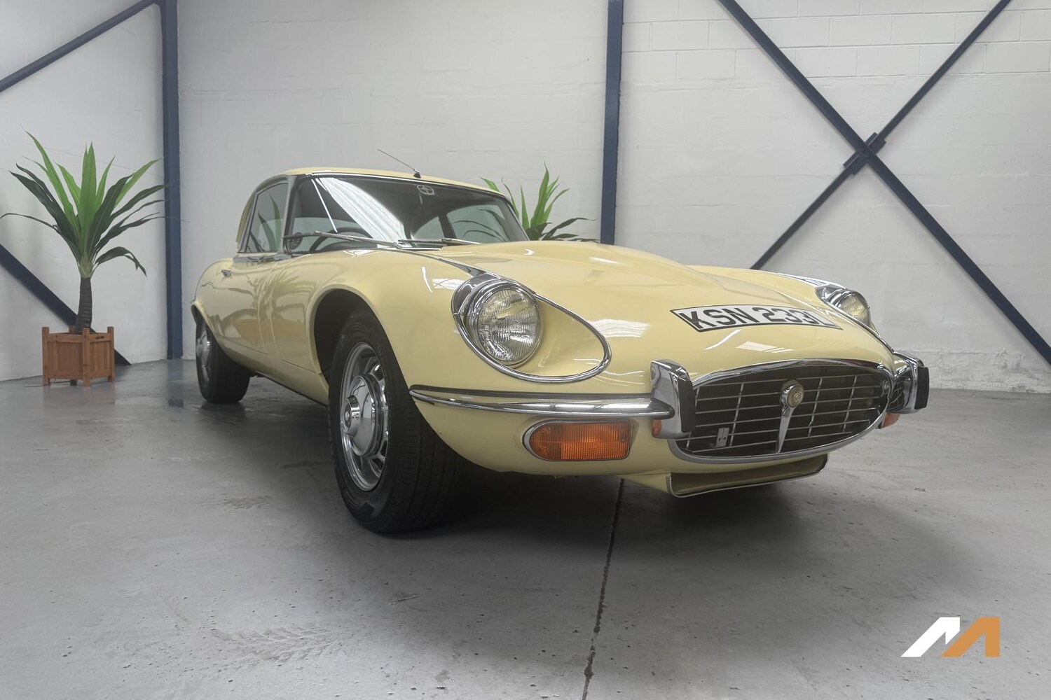 Used Jaguar E-Type 1973 for sale - 77622943: Photo 14