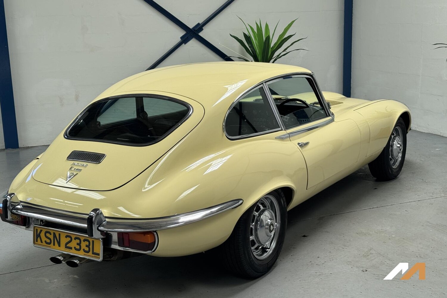 Used Jaguar E-Type 1973 for sale - 77622943: Photo 27