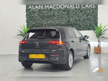 Used Volkswagen Golf 2022 for sale - 78468111: Photo