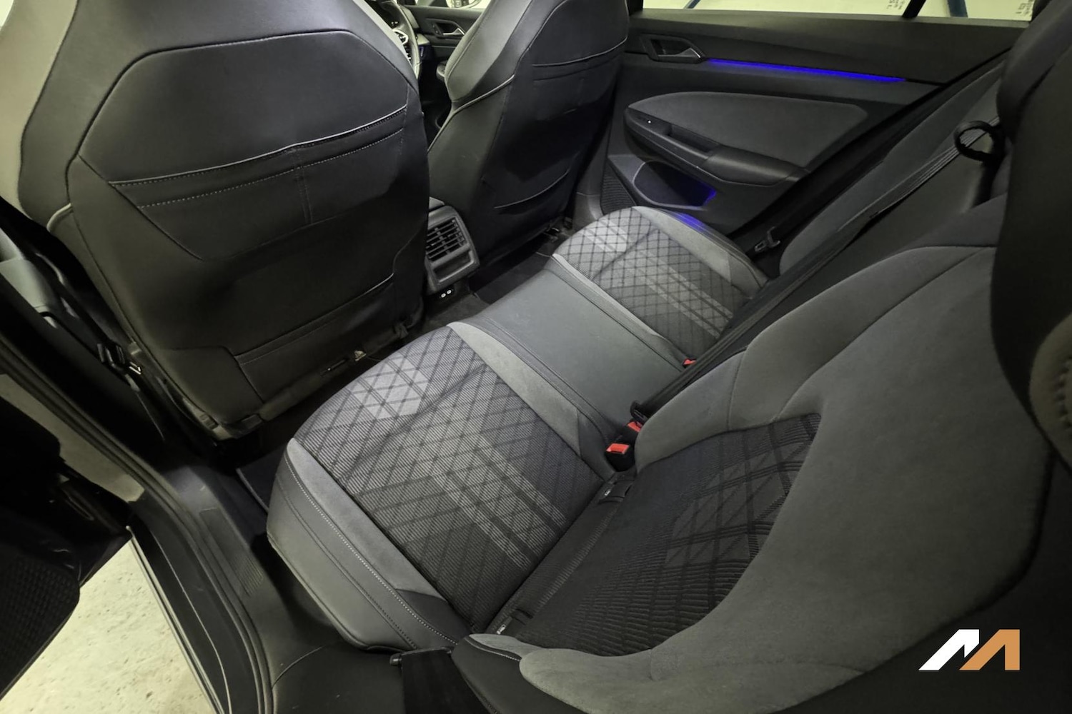 Used Volkswagen Golf 2021 for sale - 77558841: Photo 38