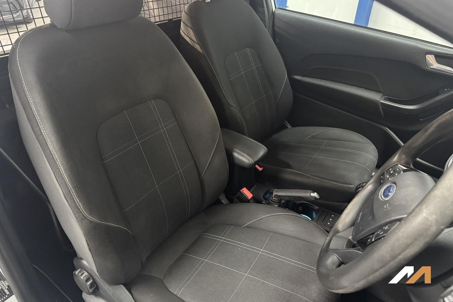 Used Ford Fiesta Van 2019 for sale - 77592404: Photo 18