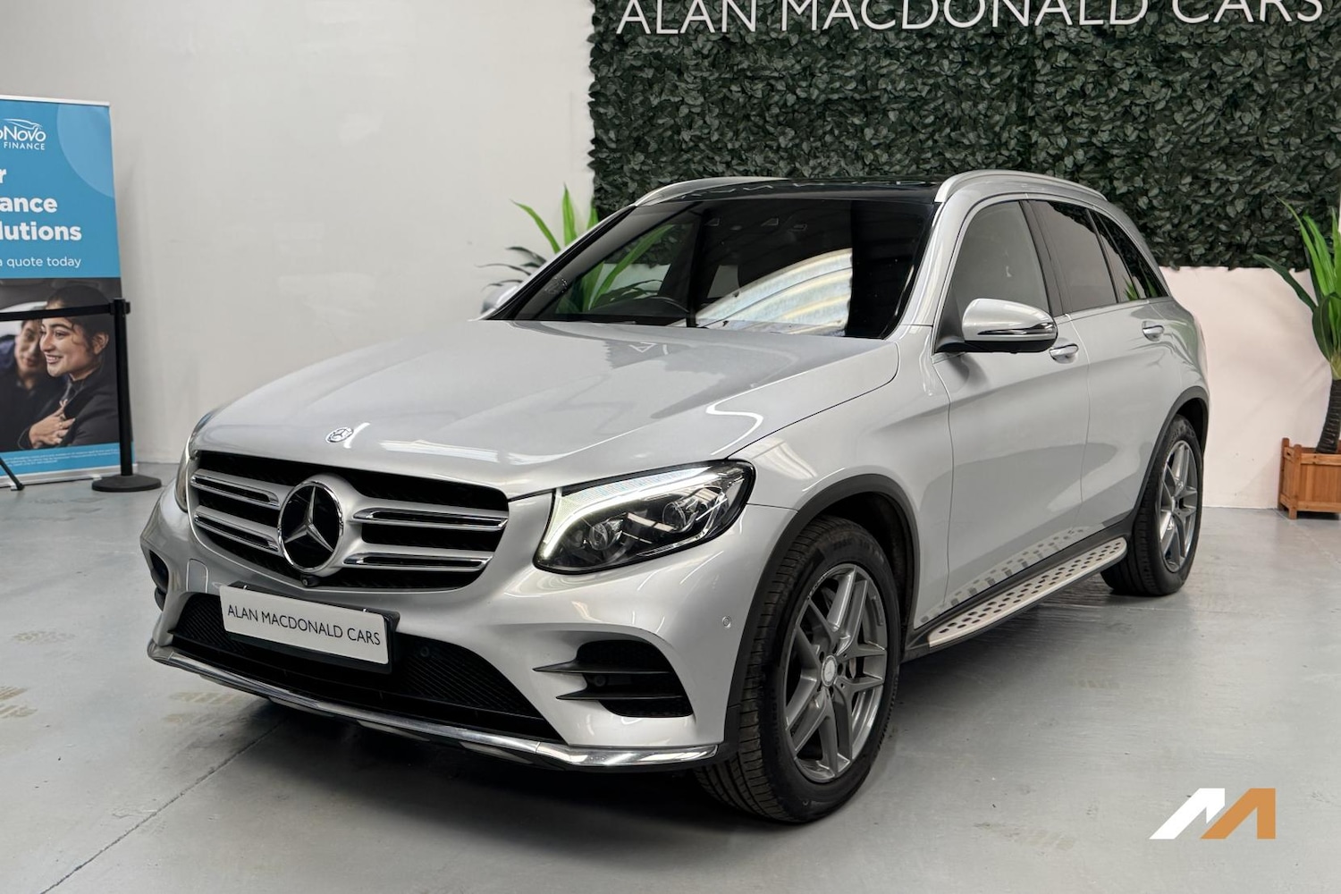 Used Mercedes-Benz GLC 2016 for sale - 77977380: Photo 1