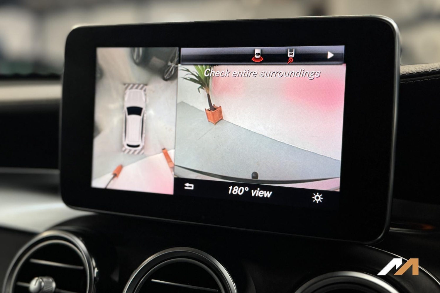 Used Mercedes-Benz GLC 2016 for sale - 77977380: Photo 23