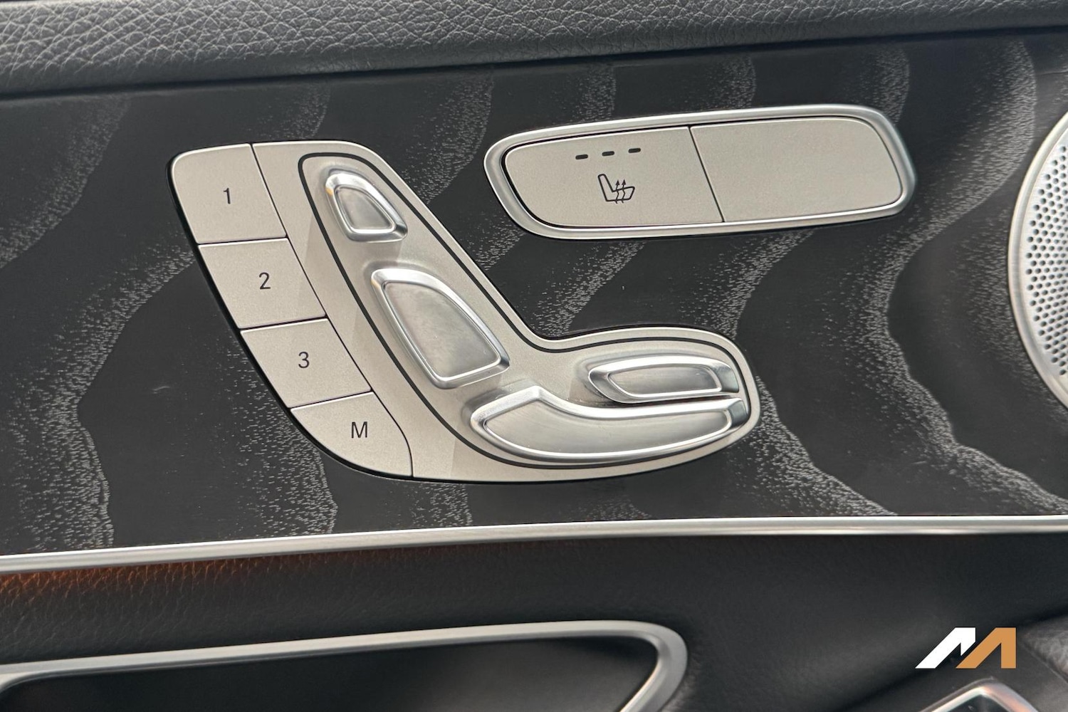 Used Mercedes-Benz GLC 2016 for sale - 77977380: Photo 29