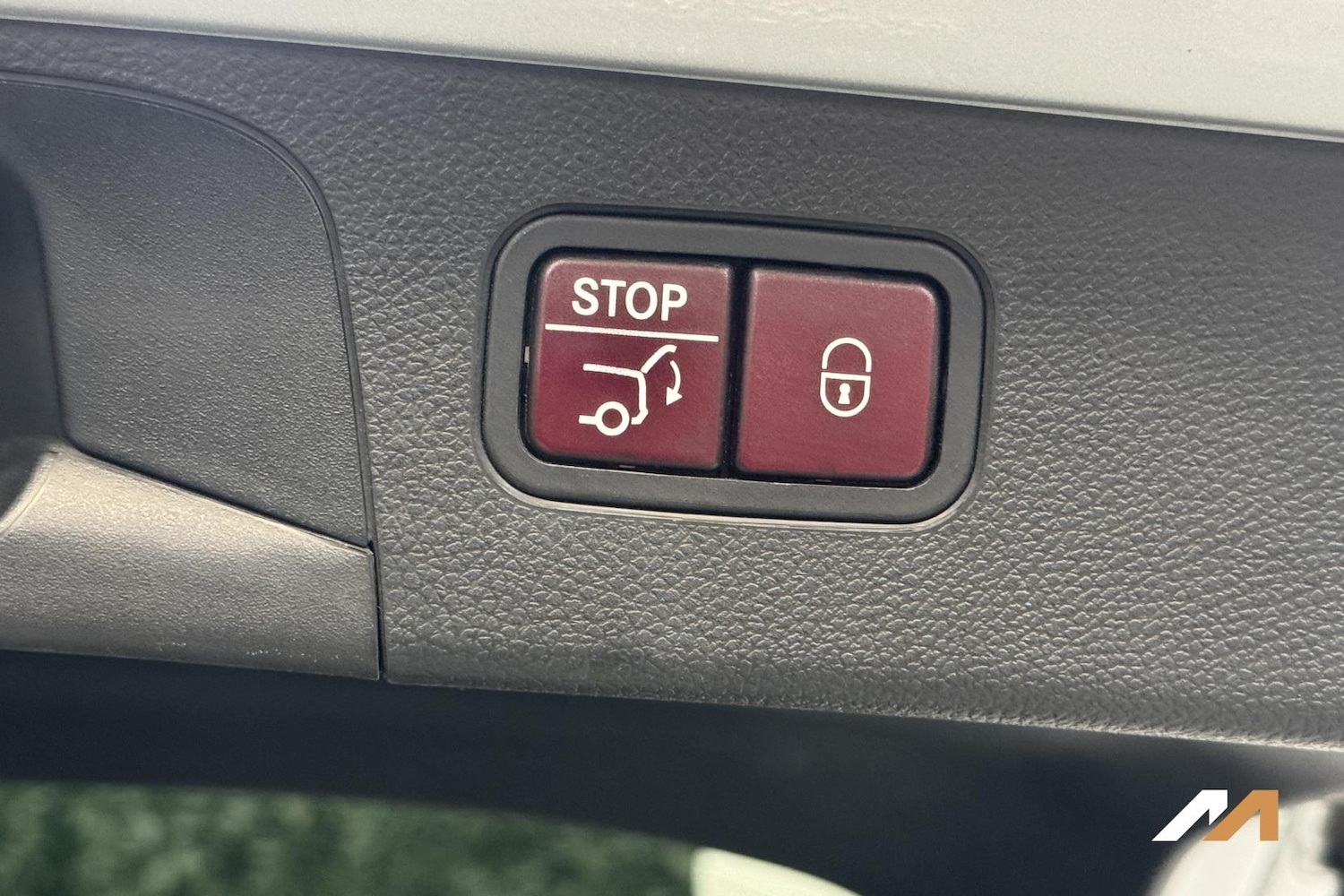 Used Mercedes-Benz GLC 2016 for sale - 77977380: Photo 30