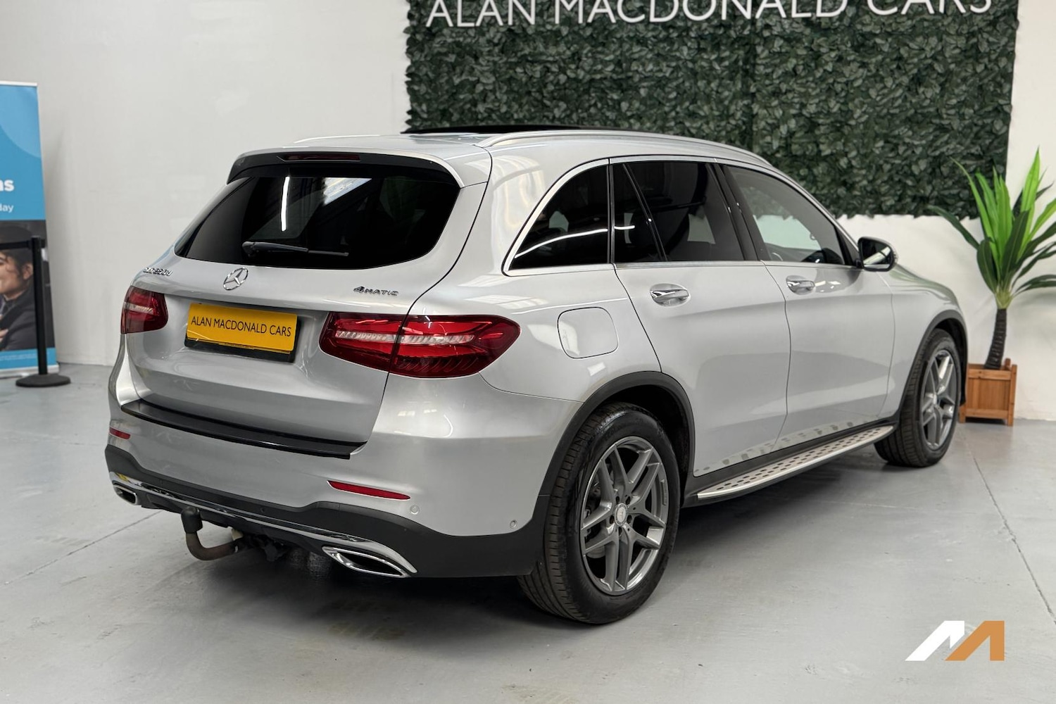 Used Mercedes-Benz GLC 2016 for sale - 77977380: Photo 38