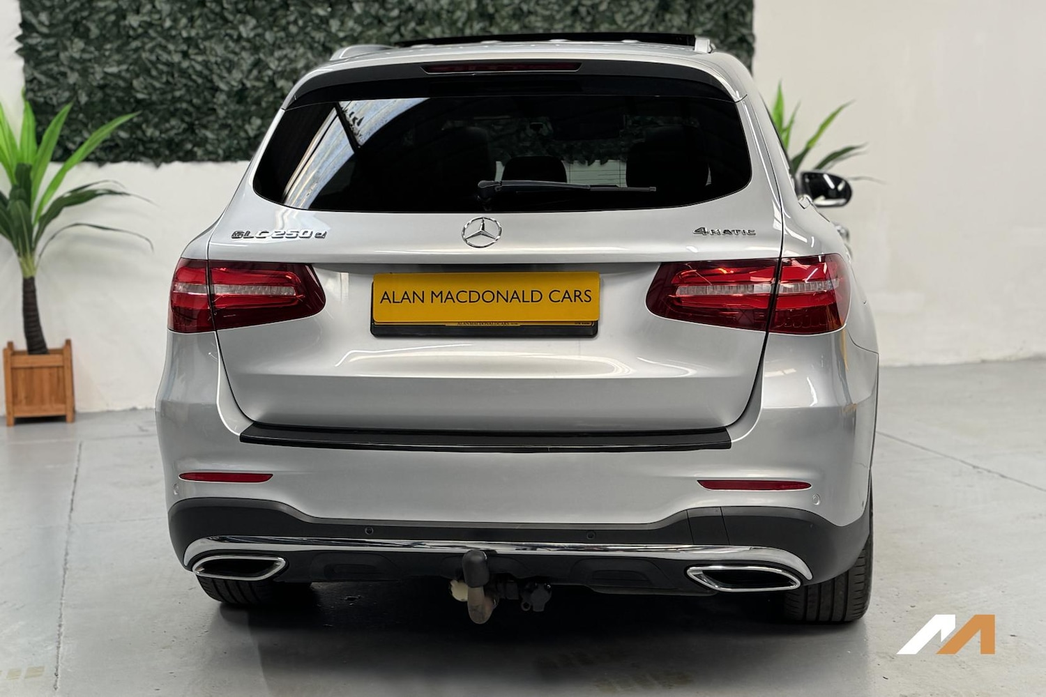 Used Mercedes-Benz GLC 2016 for sale - 77977380: Photo 45