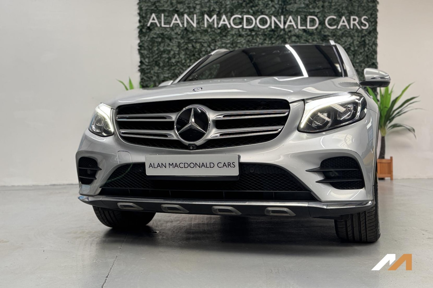 Used Mercedes-Benz GLC 2016 for sale - 77977380: Photo 6