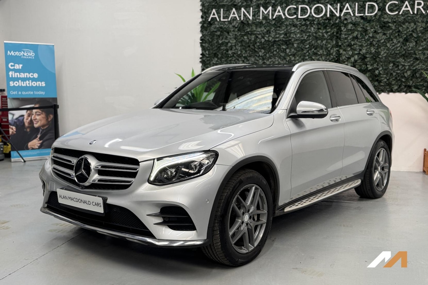Used Mercedes-Benz GLC 2016 for sale - 77977380: Photo 8