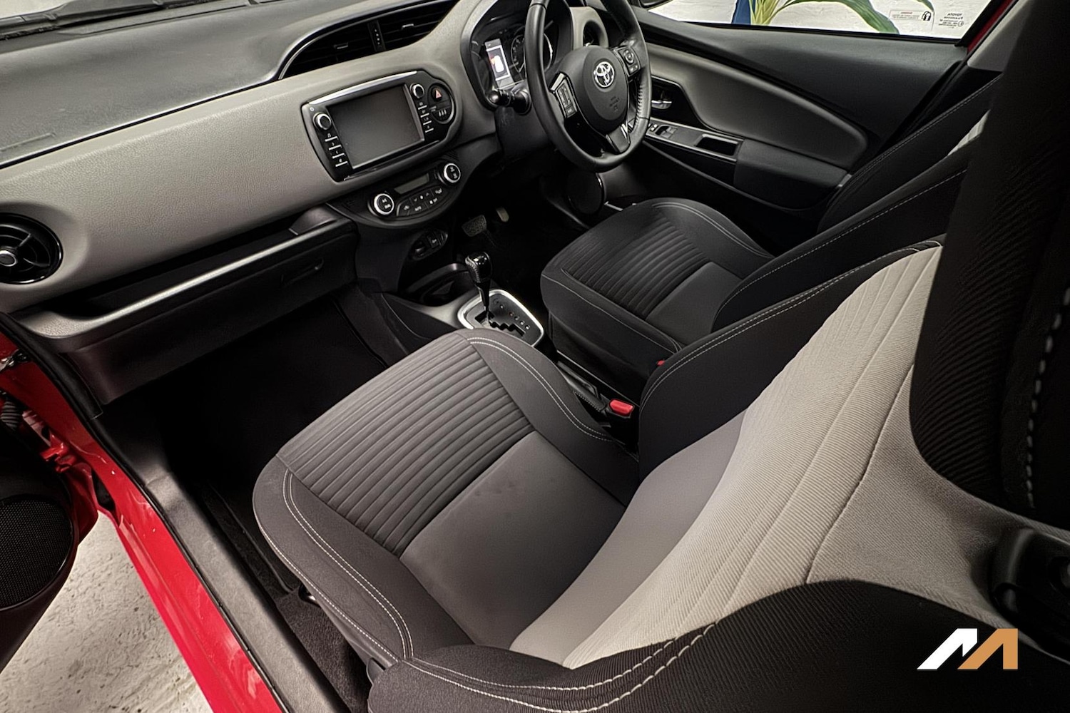 Used Toyota Yaris 2020 for sale - 77704416: Photo 17