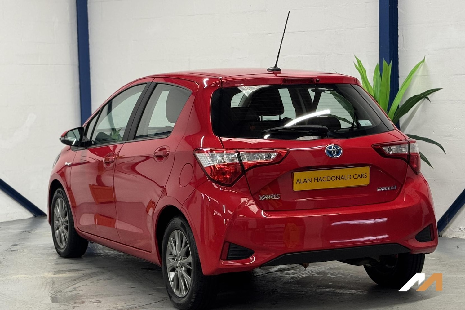 Used Toyota Yaris 2020 for sale - 77704416: Photo 2