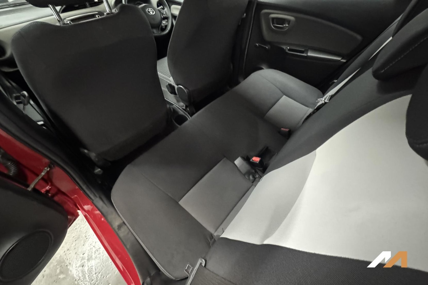 Used Toyota Yaris 2020 for sale - 77704416: Photo 26